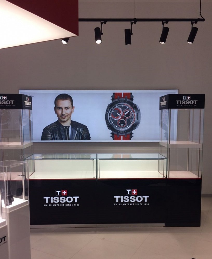 Оформление освещения для магазина швейцарских наручных часов Tissot